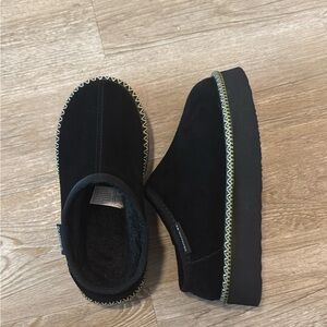 Black bearpaw Suede Slip-On Shoes